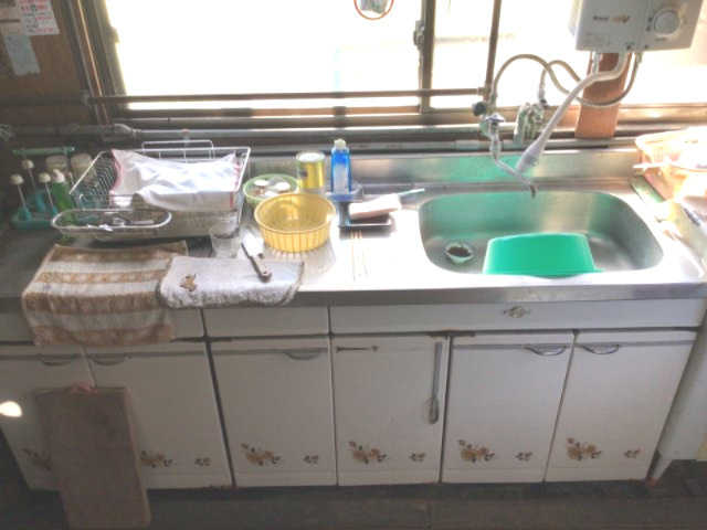 畑内古民家のキッチン|キッチンです