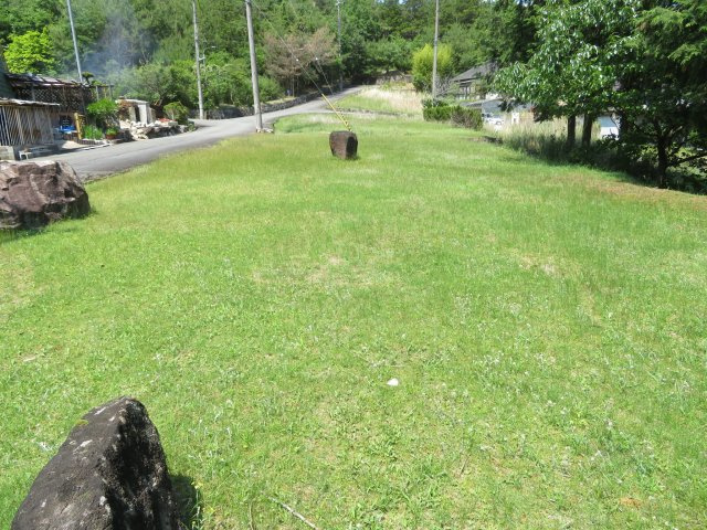 玉巻田保隆司さん土地の前面道路含む現地写真