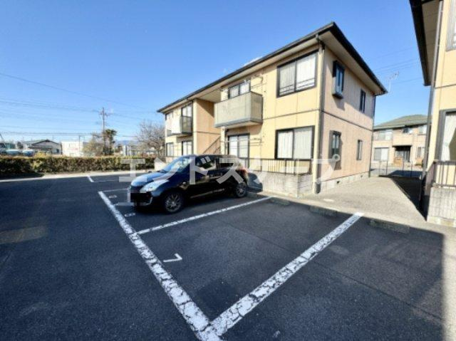 ハイツコスモスBの駐車場|高崎、前橋エリアのお部屋探しはエンドスケープまで！お客様の理想お聞かせ下さい♪