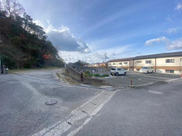 海南市大野中土地の前面道路含む現地写真