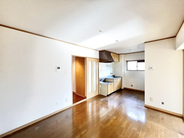 SSQUAREの居間・リビング|※別部屋参考写真