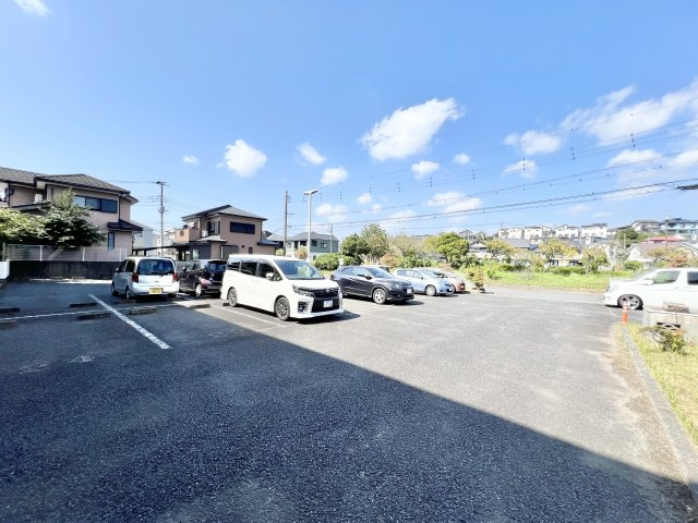 SSQUAREの駐車場|駐車場に車を止められます