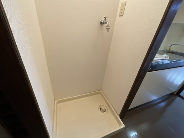 【その他】 | グリーンハイムC棟 | 室内洗濯機置き場です
