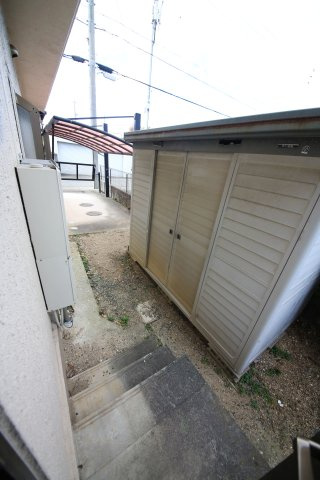名古屋市緑区桶狭間森前の一戸建ての庭