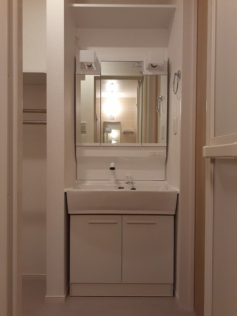 フォンハウス志家の洗面所