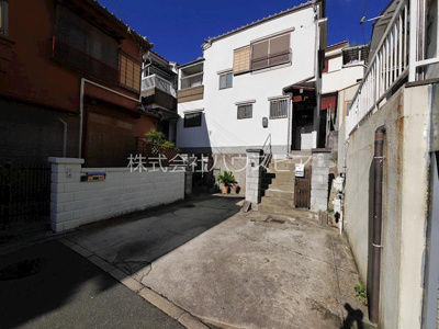 【駐車場】 | 舞子坂3丁目貸家 | 1台駐車場付き☆