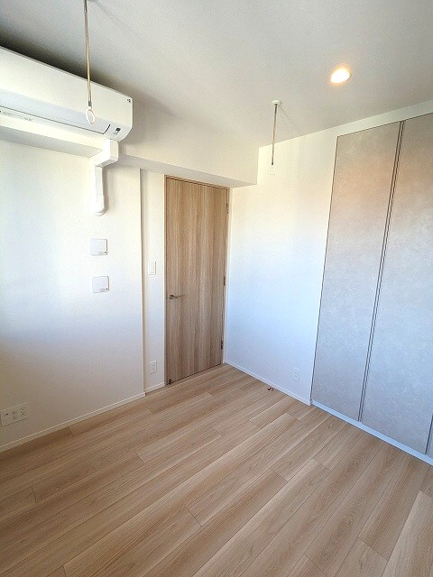 SEASON FLATS Shinokachimachiの設備|洋室