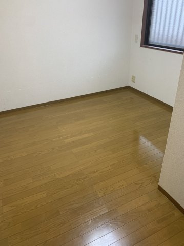 グランエクセル 和泉の洋室|広々とした洋室です