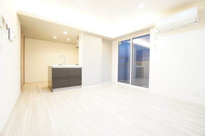 【居間・リビング】 | D-room弁天3丁目 A棟 | ※同物件・同タイプの写真です。