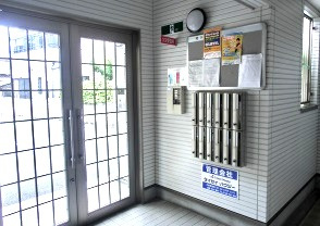 アンジェリーク府中のエントランス