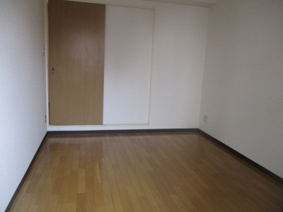 【寝室】 | リーデルフェリア住之江