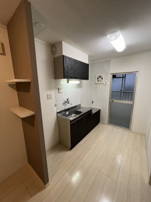 【バルコニー】 | クオーレオオグス | 別号室の写真になります。現況優先。