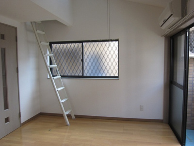 【居間・リビング】 | サニーコート大橋 | 別号室の写真になります。現況優先。