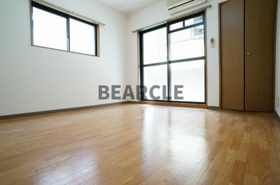 【居間・リビング】 | ヴィヨーム京都御所東