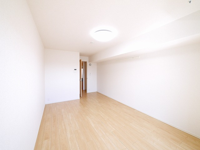 カーサララⅠの寝室|落ち着いた色調の寝室です