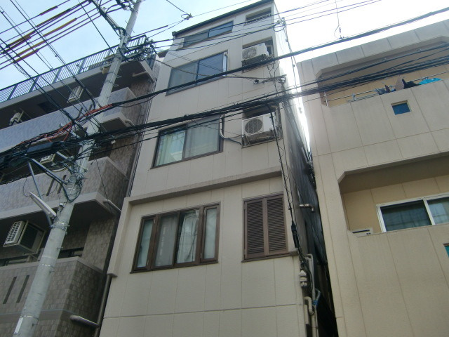 サンパレス六甲の外観