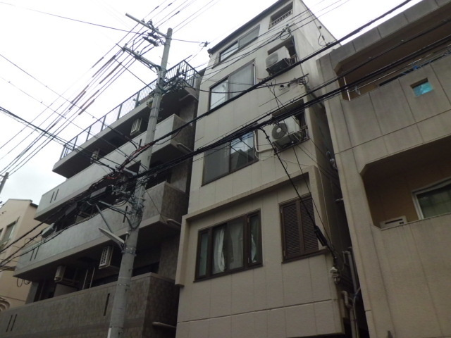 サンパレス六甲の外観