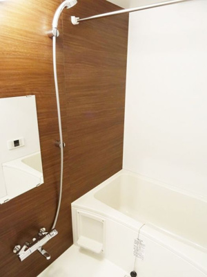 【浴室】 | LIBTH吉塚 | 別号室の写真になります。現況優先。