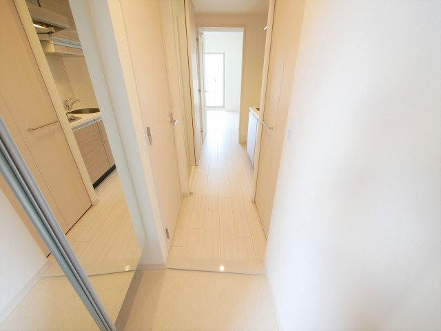 LiveCasa本町の玄関