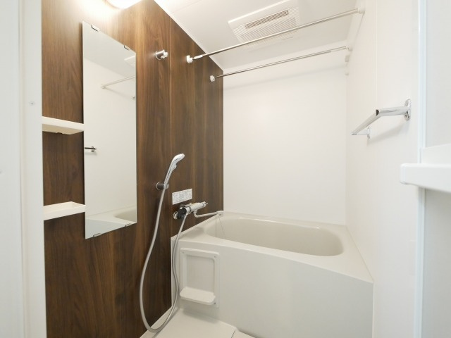 LiveCasa本町の浴室