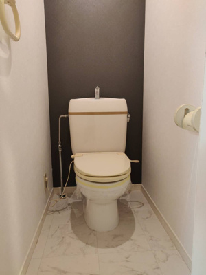 【トイレ】 | モンデソレイユ | 別号室の写真になります。現況優先。