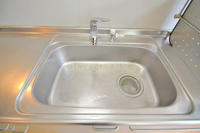 広島市西区己斐本町２丁目のアパートの浴室