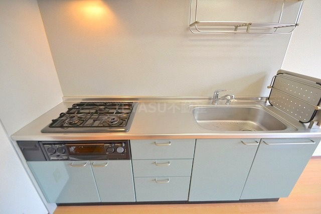 広島市西区己斐本町２丁目のアパートのキッチン