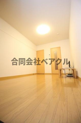 【洋室】 | レオパレスカルム大津