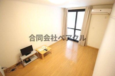 【洋室】 | レオパレスカルム大津