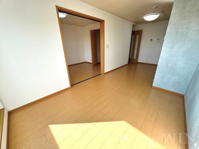 フレシール天伯 A棟の居間・リビング|イメージ（同建物内別部屋の写真です）