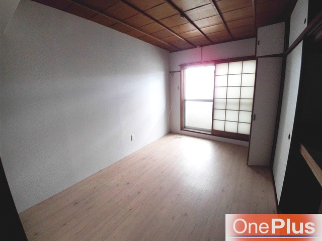 エクセル六甲の洋室