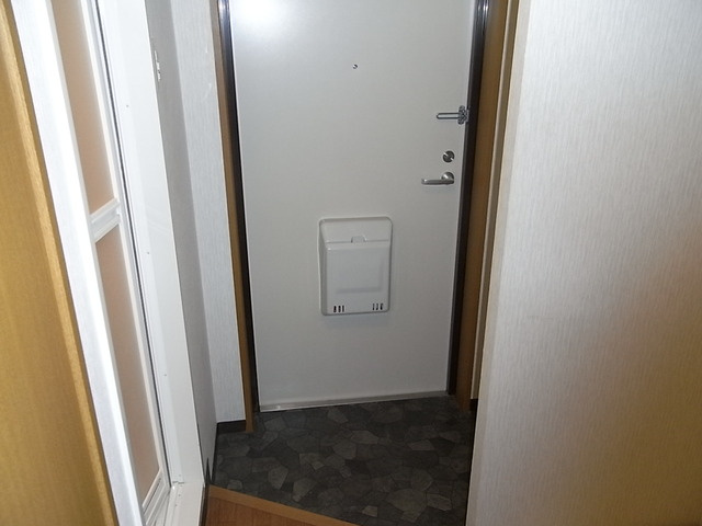 エクセレント坂田の玄関