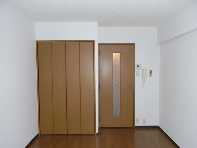 エクセレント坂田の居間・リビング