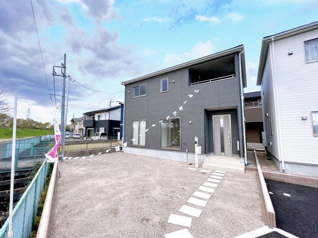 Cradle Garden伊勢崎市茂呂町第8　新築住宅 2号棟の外観