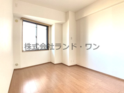 【洋室】 | ウインベルコーラス狭山ヶ丘 | 洋室6.6帖　
縦長で広く感じます