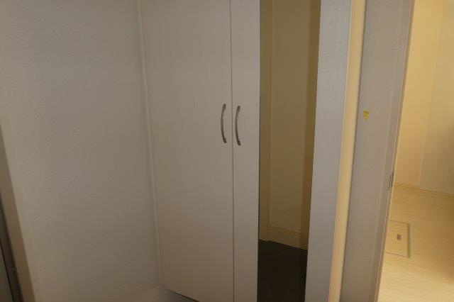 倉敷市田ノ上のアパートの玄関|シューズボックス