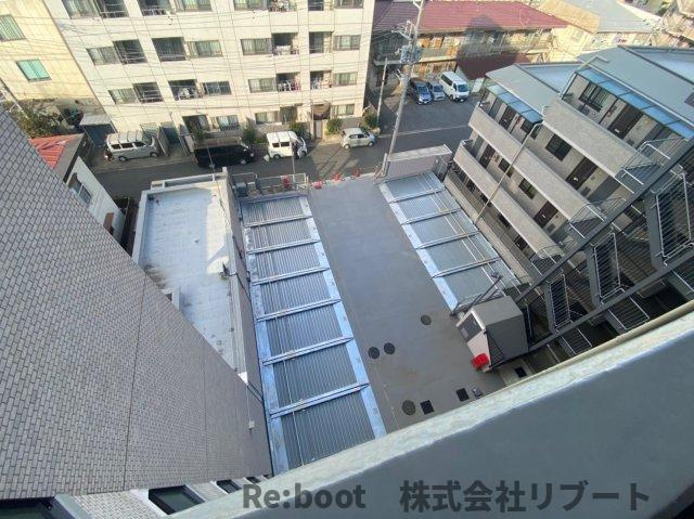 ラ・フォレ薬円台の駐車場