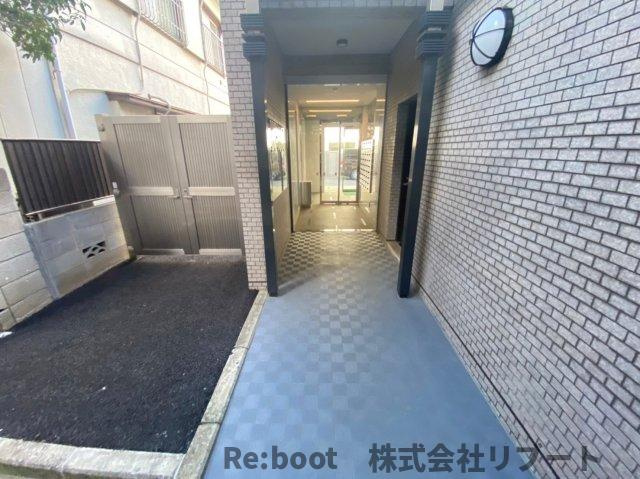 ラ・フォレ薬円台のロビー