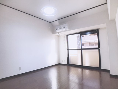 【居間・リビング】 | ウィステリア堀田【名古屋市賃貸・RCマンション】