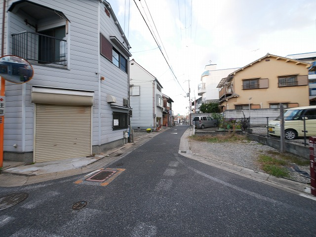 和田貸店舗の駐車場