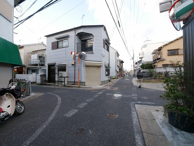 和田貸店舗の駐車場