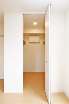 【収納】 | メゾン・ドゥ・ロジェ | 参考写真（同物件別部屋）