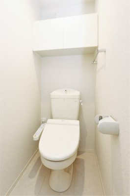 【トイレ】 | メゾン・ドゥ・ロジェ | 参考写真（同物件別部屋）