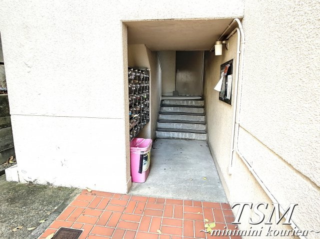 富士コーポラスのエントランス