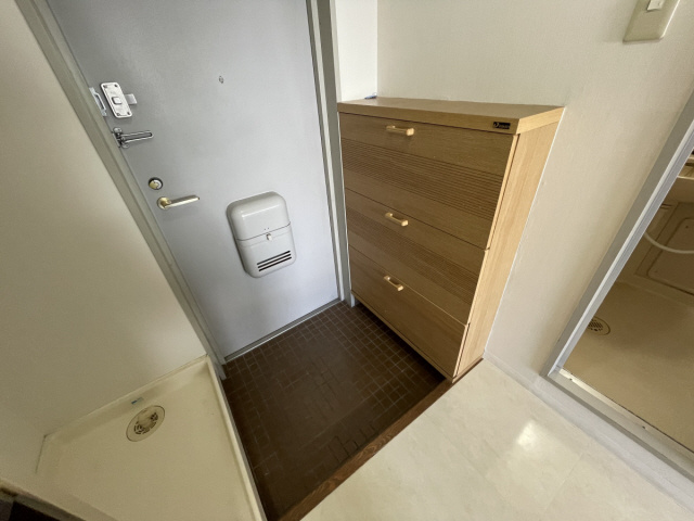 サンハウス御影本町の玄関