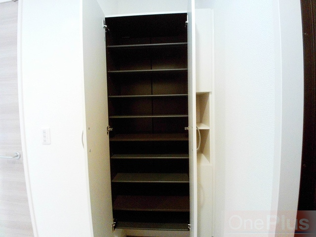 グレイスコート本山中町の収納