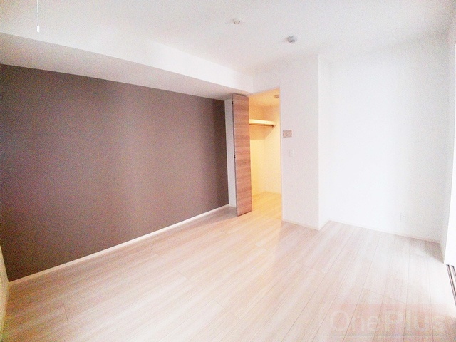 グレイスコート本山中町の洋室