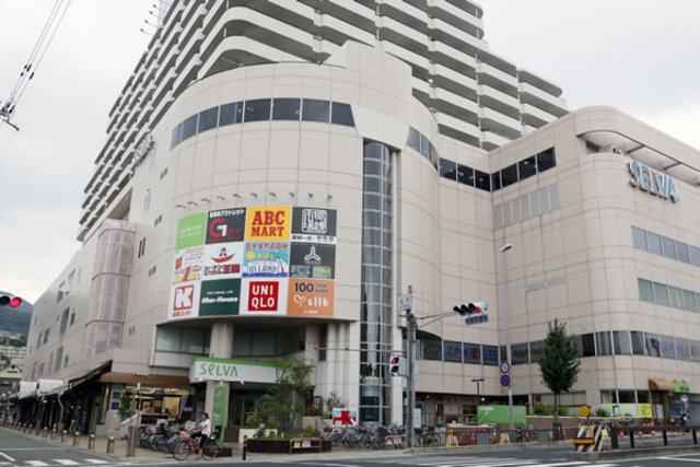 サンハイツ本山の地図