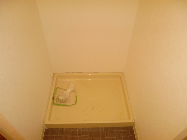 サンパレス２１御影山手のその他|室内洗濯パン