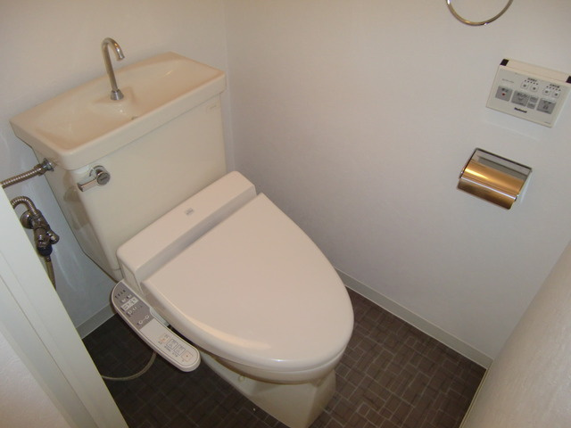 サンパレス２１御影山手のトイレ